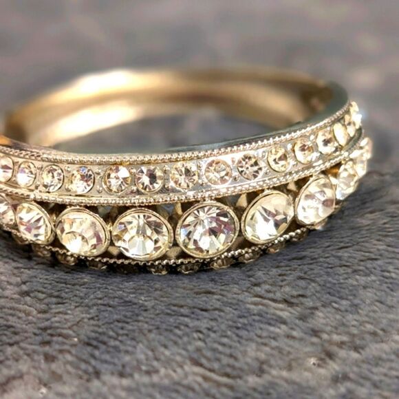 Vintage 80's Silvertone and Rhinestone Hinged Bracelet - Picture 9 of 10